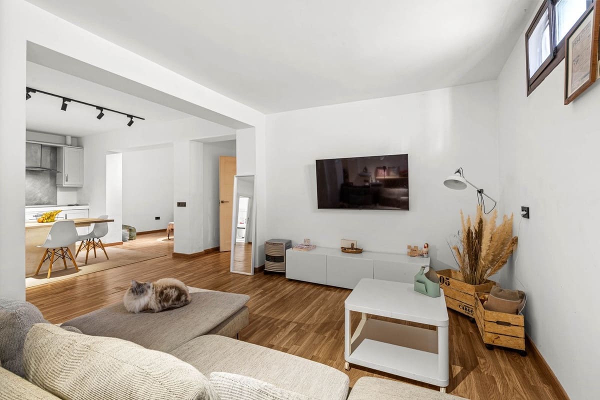 5 Zimmer Villa zu verkaufen in Estepona - 995.000 € (Ref: 9664013)