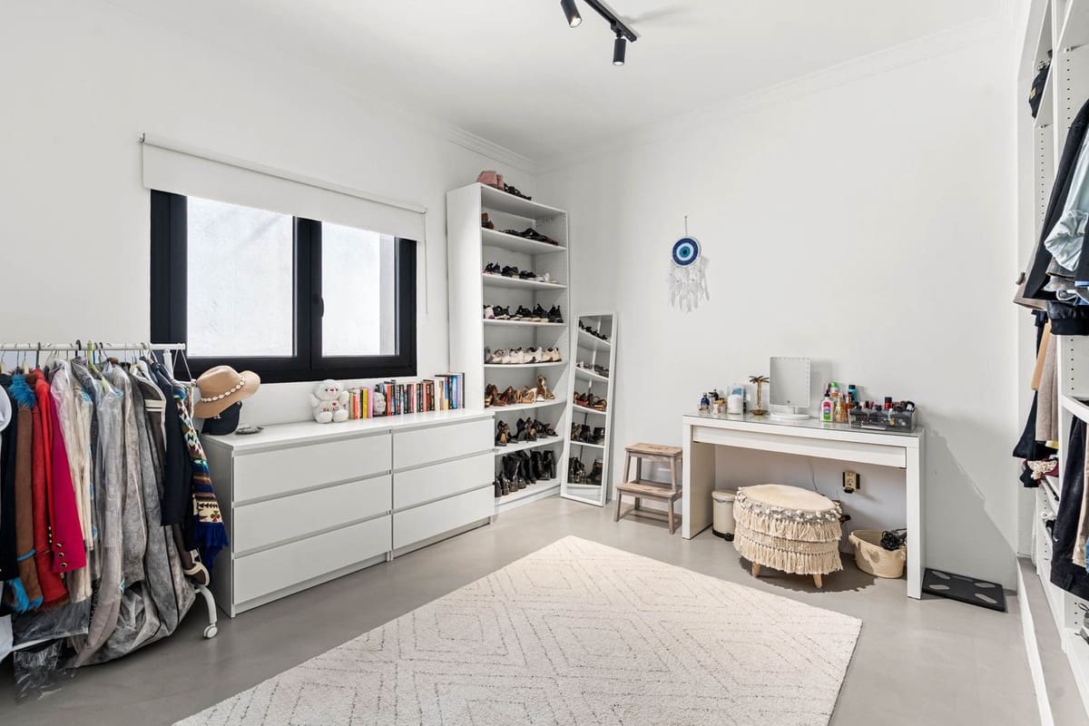 5 Zimmer Villa zu verkaufen in Estepona - 995.000 € (Ref: 9664013)