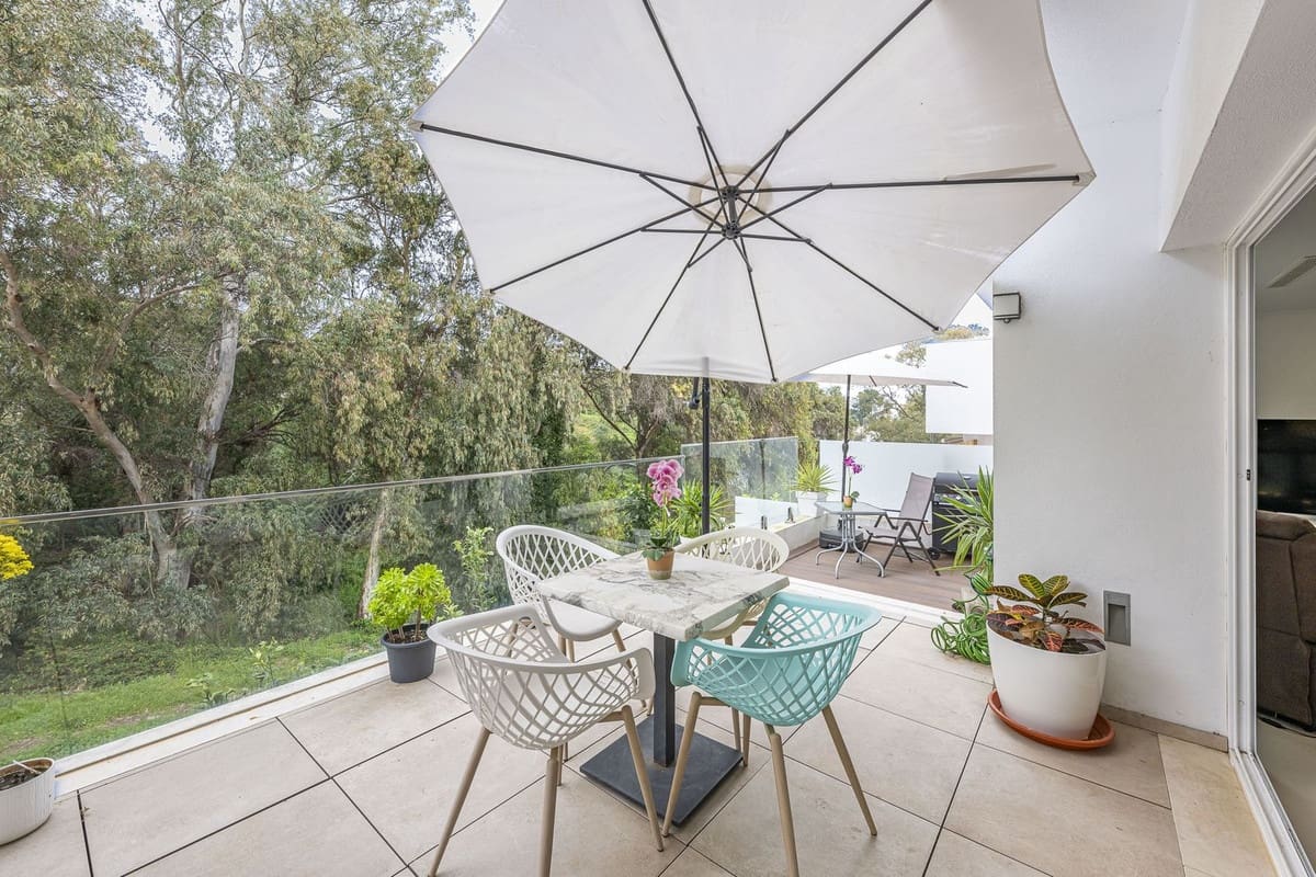 Chalet de 5 habitaciones en Benalmádena en venta con piscina - 750.000 € (Ref: 9664017)