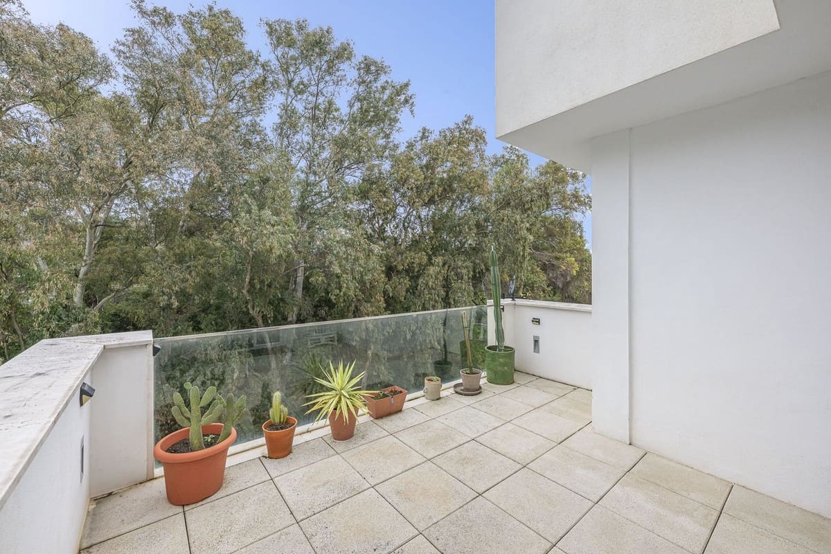 Chalet de 5 habitaciones en Benalmádena en venta con piscina - 750.000 € (Ref: 9664017)