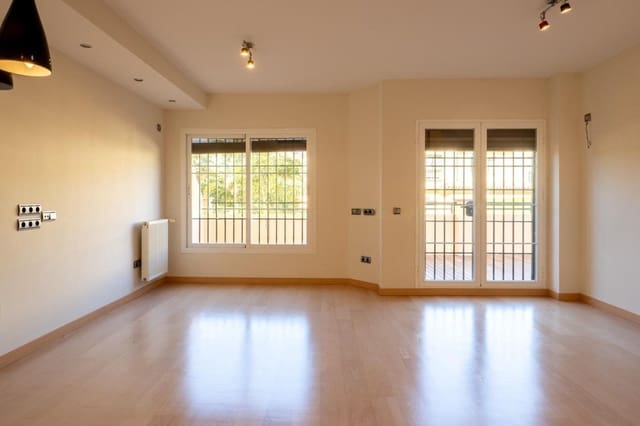 3 sovrum Villa till salu i Centro ciudad, Fuengirola med pool garage - 699 000 € (Ref: 9664020)