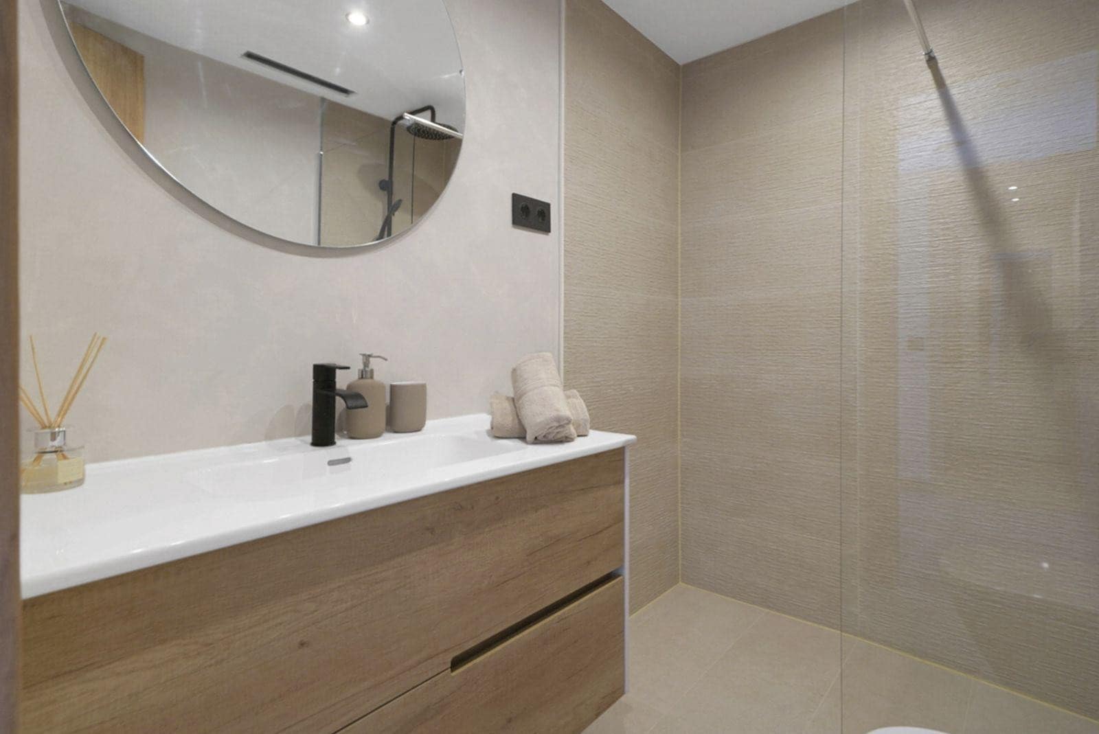 2 soverom Penthouse til salgs i Mijas Costa med svømmebasseng - € 415 000 (Ref: 9664028)