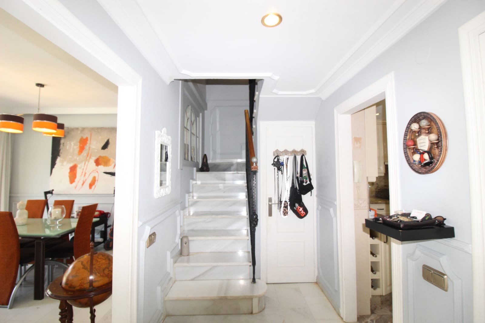 3 soveværelse Byhus til salg i Nueva Andalucia med swimmingpool - € 679.000 (Ref: 9670412)