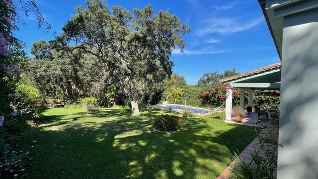 4 chambre Villa/Maison à vendre à Sotogrande, San Roque avec piscine - 1 190 000 € (Ref: 9670415)