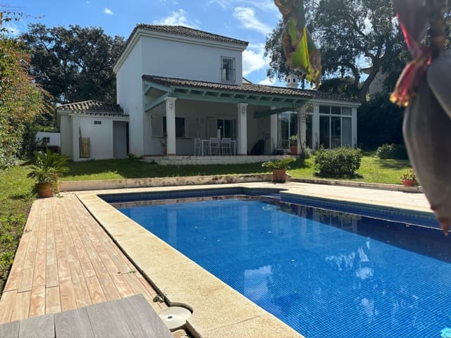4 chambre Villa/Maison à vendre à Sotogrande, San Roque avec piscine - 1 190 000 € (Ref: 9670415)