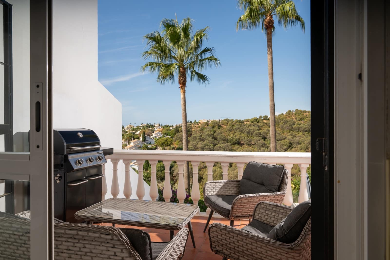 4 soverom Hus til salgs i Mijas Costa med svømmebasseng - € 739 000 (Ref: 9670416)