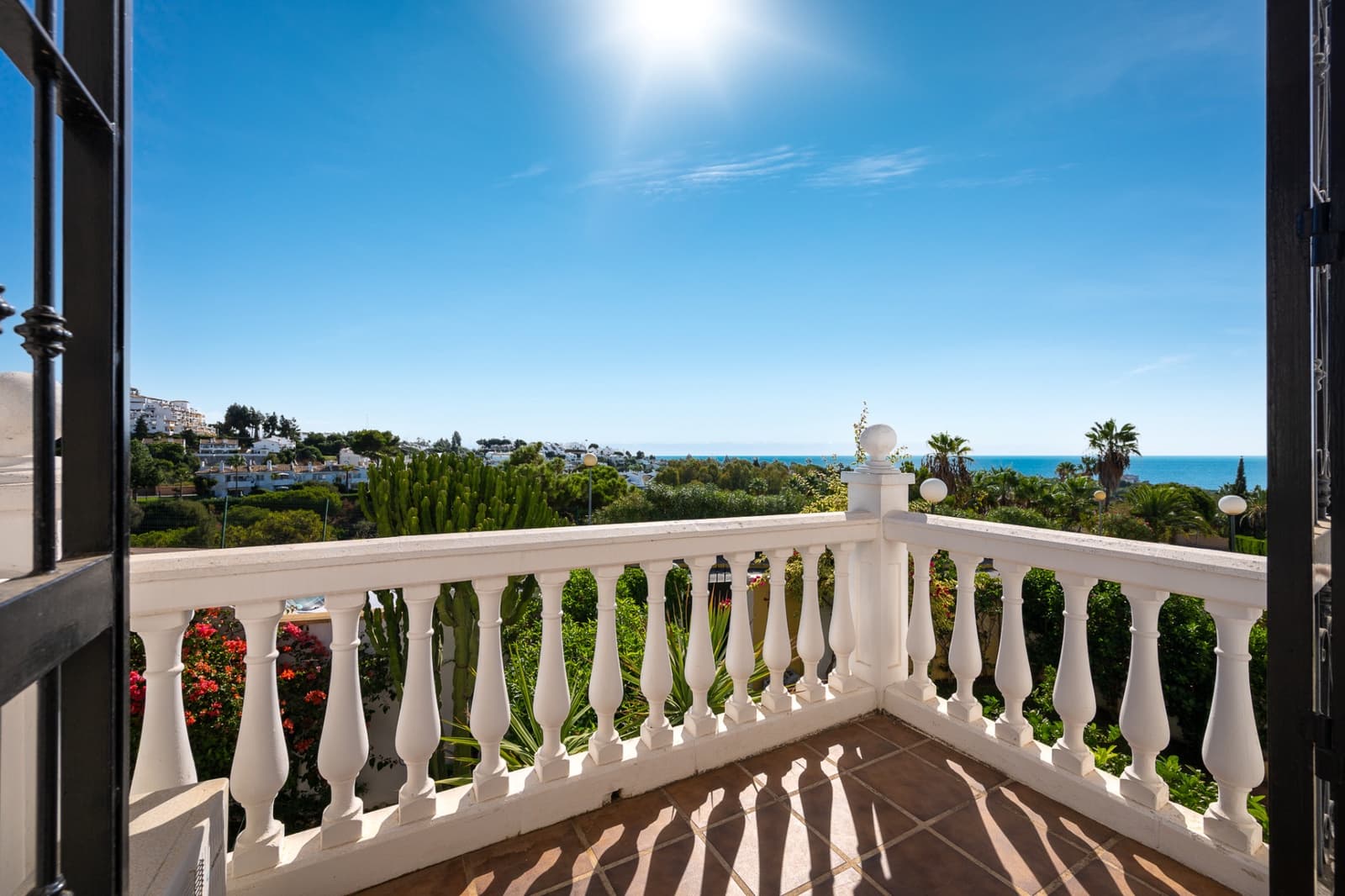 4 soverom Hus til salgs i Mijas Costa med svømmebasseng - € 739 000 (Ref: 9670416)