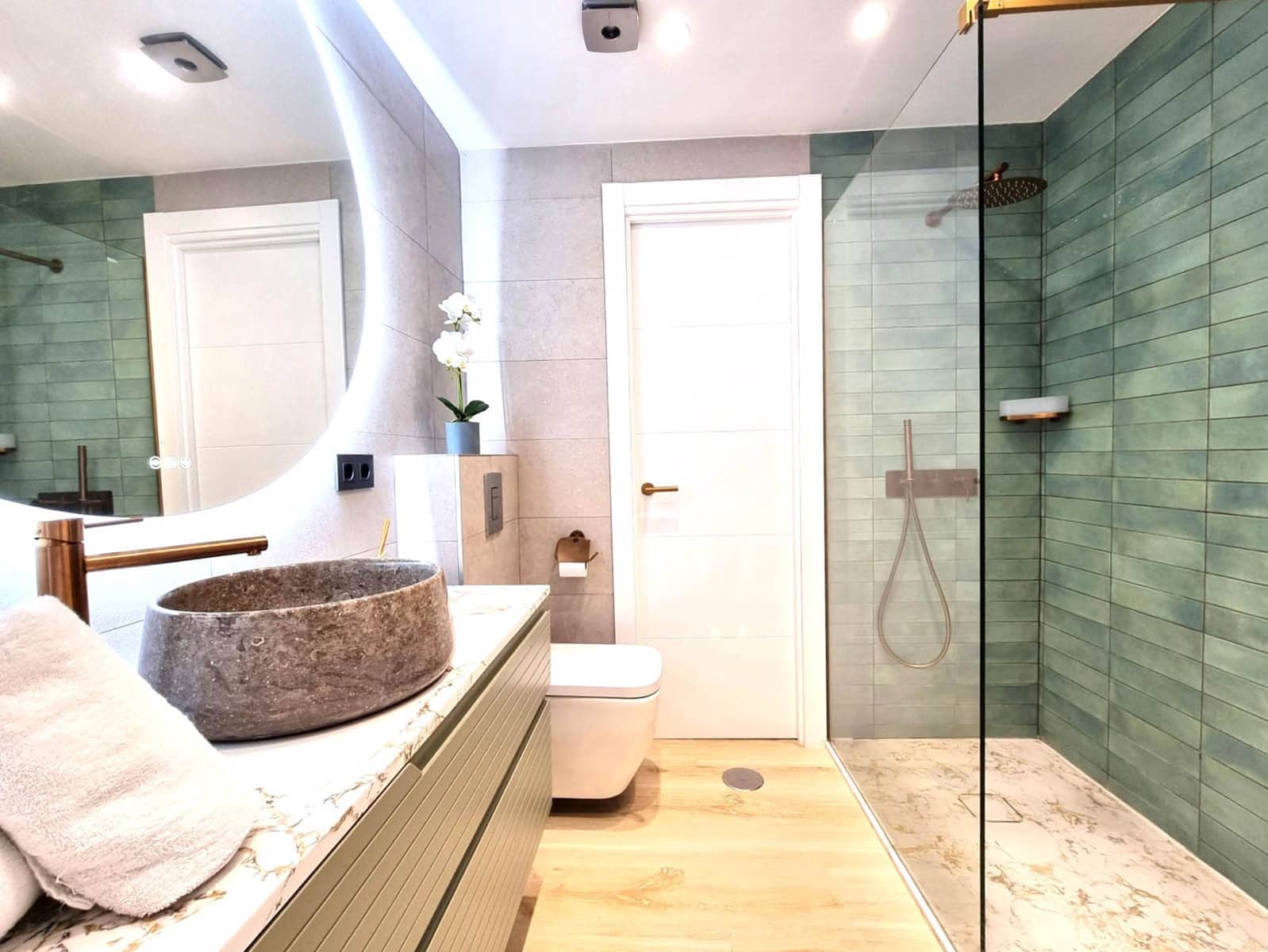 1 soveværelse Lejlighed til salg i Mijas Costa med swimmingpool - € 599.000 (Ref: 9670419)