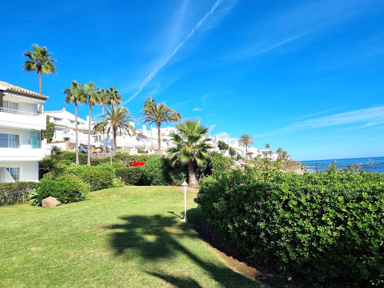 1 soveværelse Lejlighed til salg i Mijas Costa med swimmingpool - € 599.000 (Ref: 9670419)