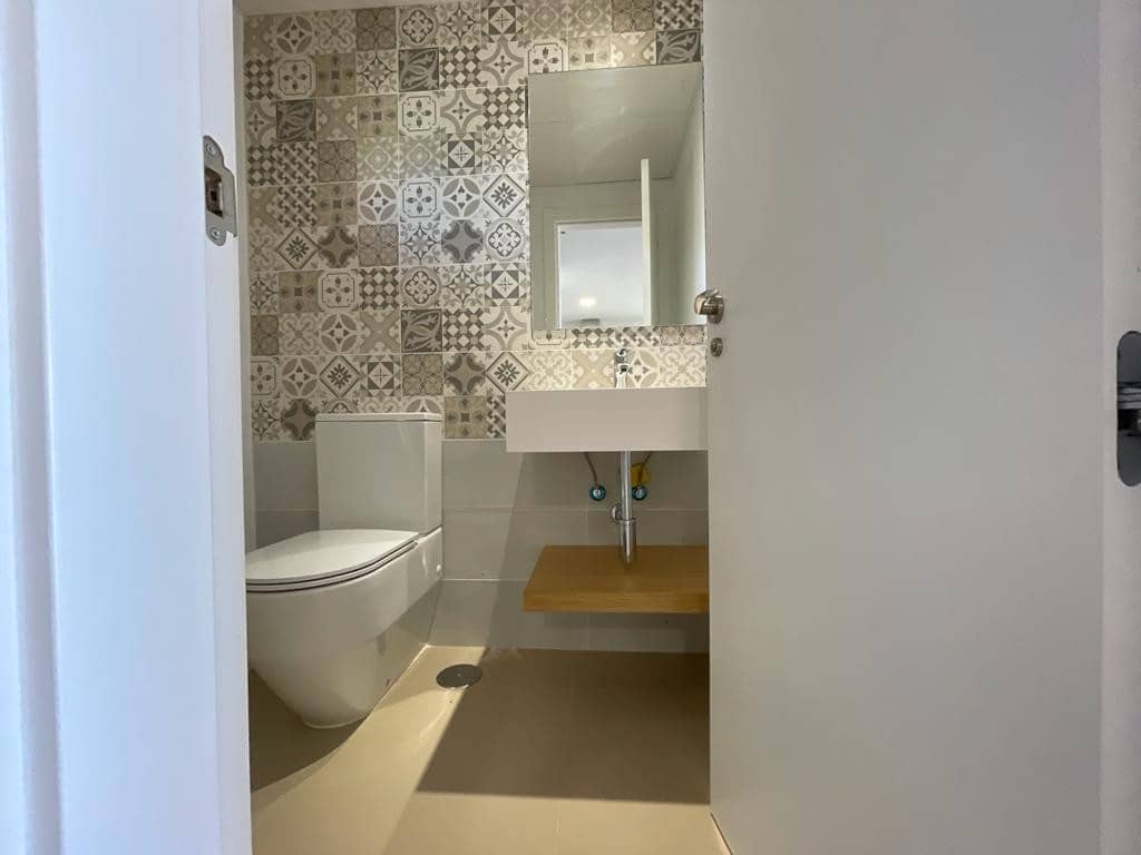 3 chambre Maison de Ville à vendre à Benahavis avec piscine - 670 000 € (Ref: 9670424)