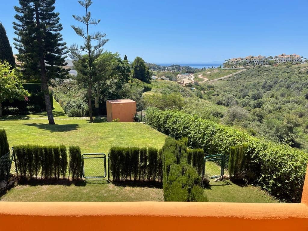 3 chambre Maison de Ville à vendre à Benahavis avec piscine - 670 000 € (Ref: 9670424)