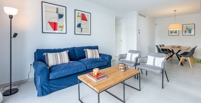 3 soveværelse Byhus til salg i New Golden Mile, Estepona med swimmingpool - € 897.000 (Ref: 9670430)