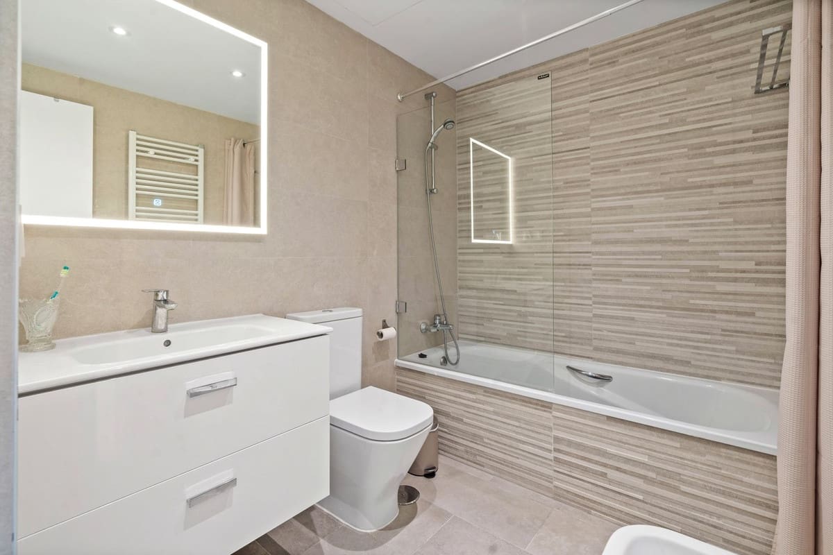 3 quarto Casa em Banda para venda em Fuengirola com piscina - 899 000 € (Ref: 9670431)