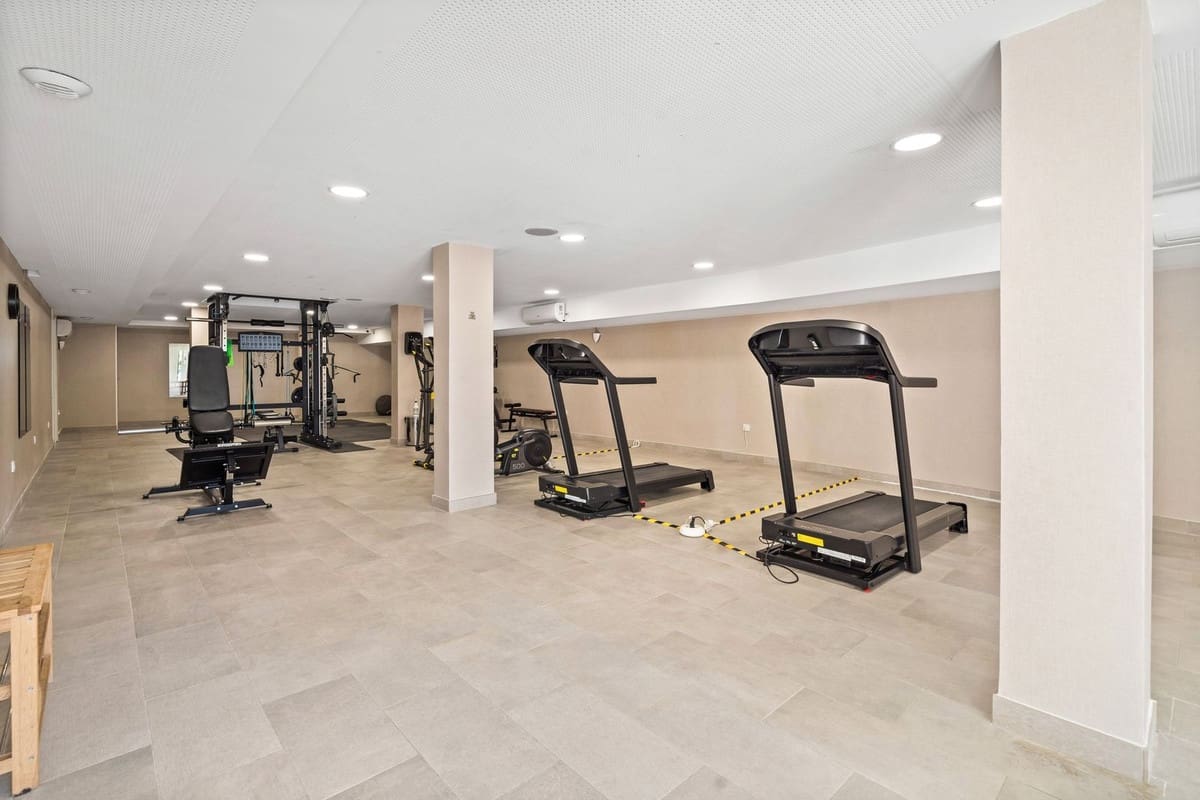 3 quarto Casa em Banda para venda em Fuengirola com piscina - 899 000 € (Ref: 9670431)