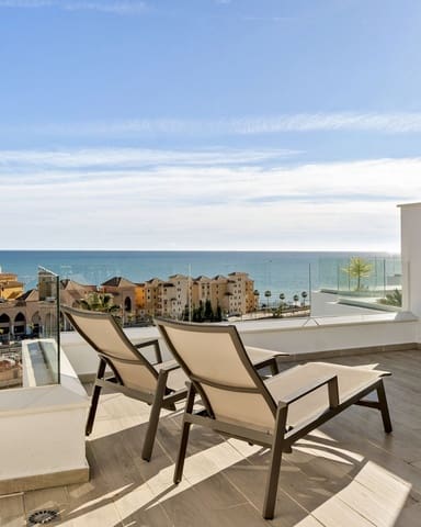 3 slaapkamer Huis te koop in Centro ciudad, Fuengirola met zwembad - € 875.000 (Ref: 9670431)