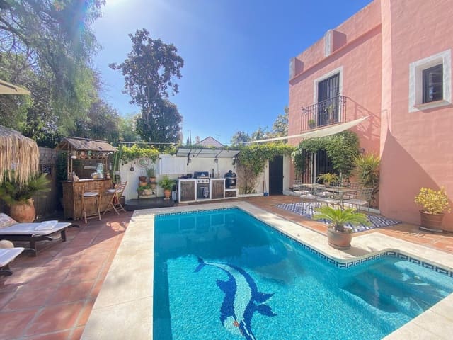 3 chambre Villa/Maison Semi-Mitoyenne à vendre à Marbella avec piscine - 995 000 € (Ref: 9670433)