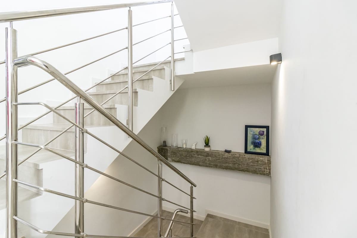 3 quarto Moradia Geminada para venda em San Pedro de Alcantara com piscina garagem - 950 000 € (Ref: 9670435)