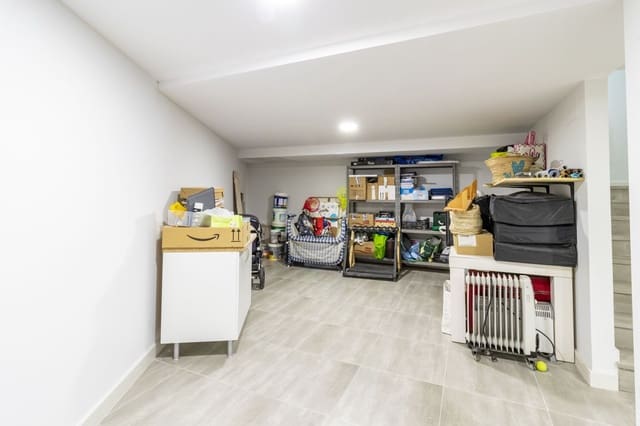 3 Zimmer Doppelhaus zu verkaufen in San Pedro de Alcántara Pueblo, Marbella mit Pool Garage - 950.000 € (Ref: 9670435)