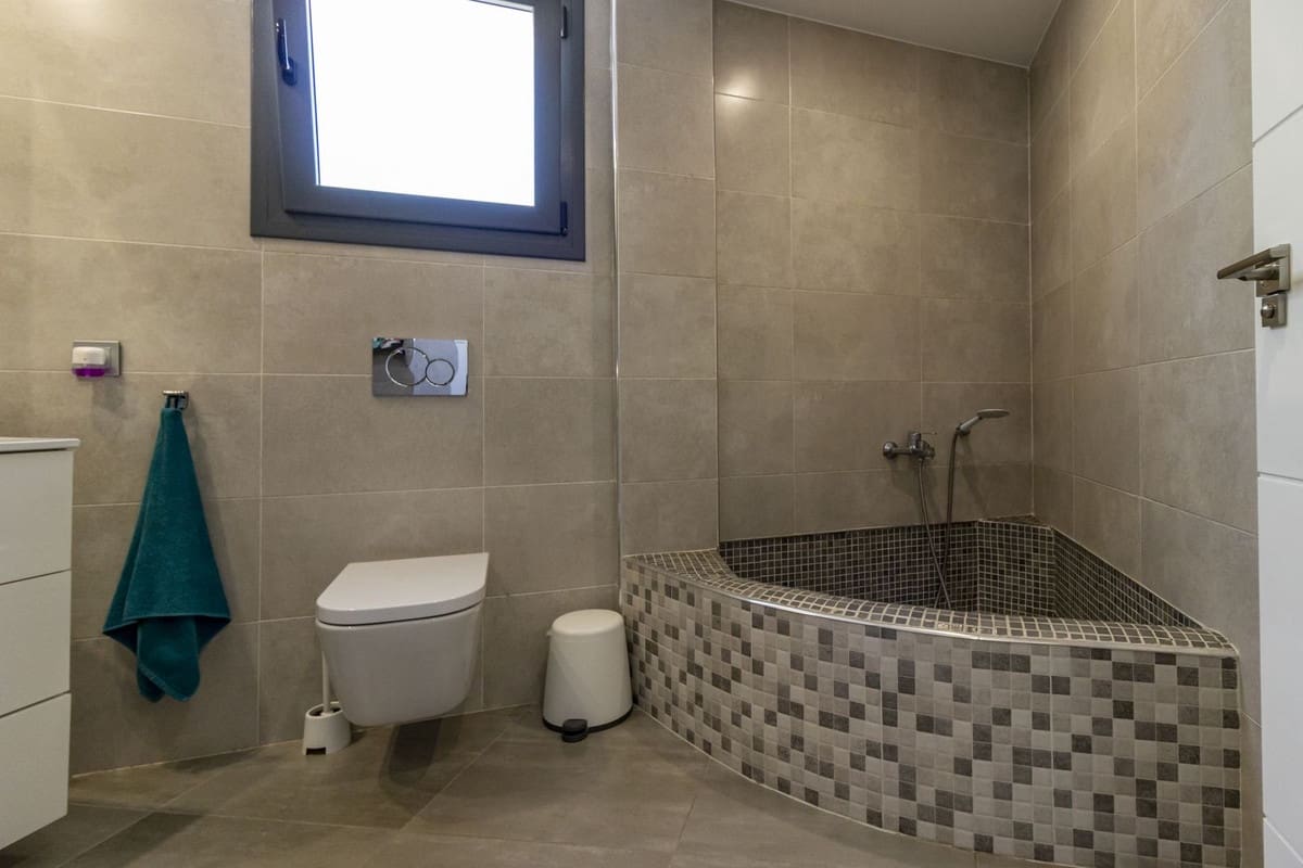 3 quarto Moradia Geminada para venda em San Pedro de Alcantara com piscina garagem - 950 000 € (Ref: 9670435)