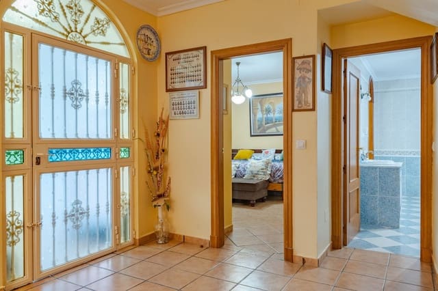 8 sypialnia Willa na sprzedaż w Alhaurín el Grande z basenem - 1 195 000 € (Ref: 9670439)