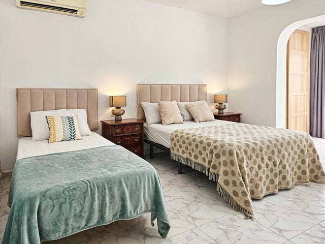 4 makuuhuone Huvila myytävänä paikassa Riviera del Sol, Mijas mukana uima-altaan - 1 100 000 € (Ref: 9670444)