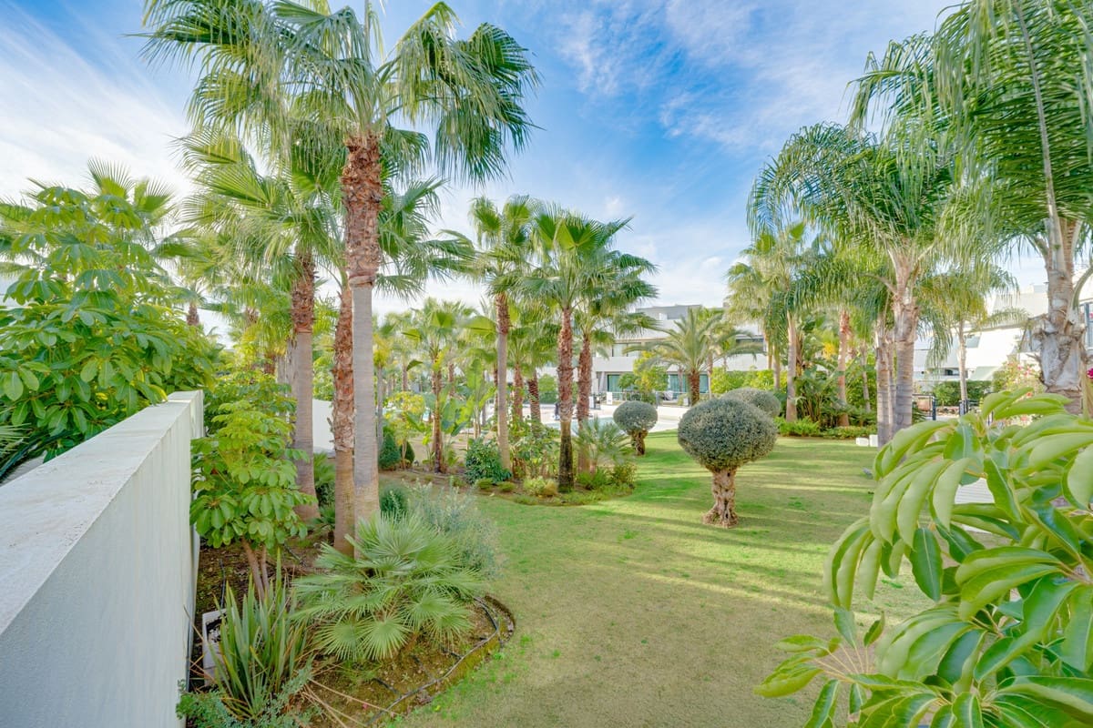 4 Zimmer Haus zu verkaufen in La Cala de Mijas mit Pool - 1.195.000 € (Ref: 9670446)