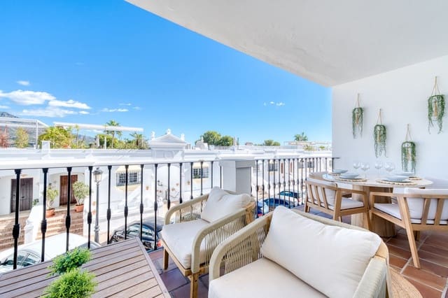 4 Zimmer Haus zu verkaufen in Aloha Golf, Marbella mit Pool - 850.000 € (Ref: 9670452)