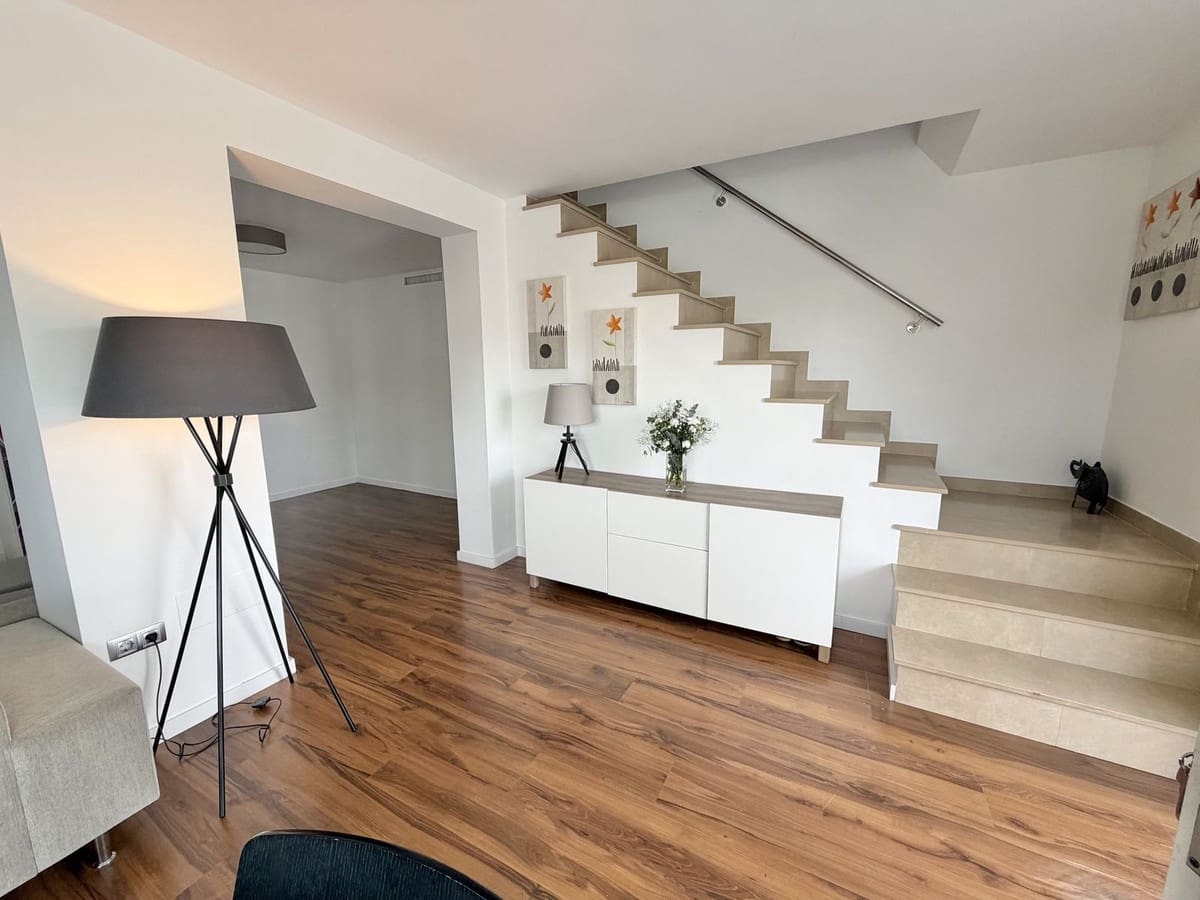 3 quarto Moradia para venda em Mijas Costa com piscina garagem - 849 000 € (Ref: 9670457)