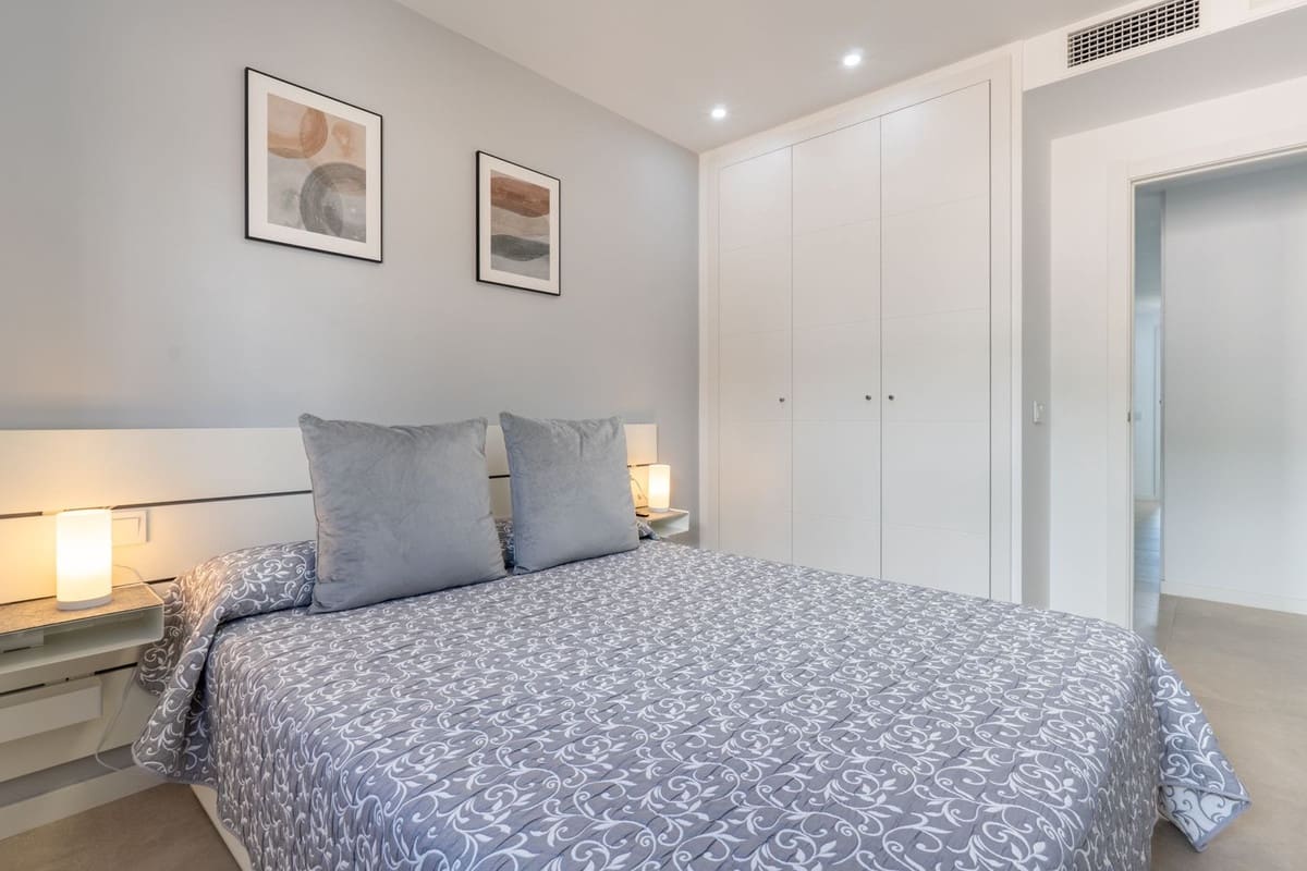 Casa de 4 habitaciones en La Cala de Mijas en venta con piscina garaje - 899.000 € (Ref: 9670458)