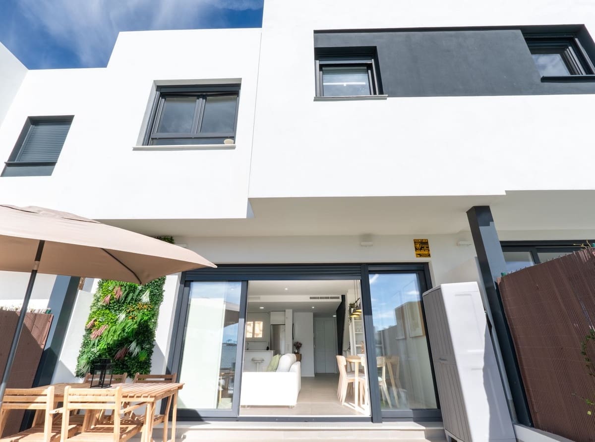 Casa de 4 habitaciones en La Cala de Mijas en venta con piscina garaje - 899.000 € (Ref: 9670458)