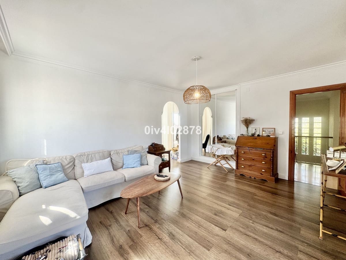 4 slaapkamer Villa te koop in Torremolinos met zwembad garage - € 830.000 (Ref: 9670461)