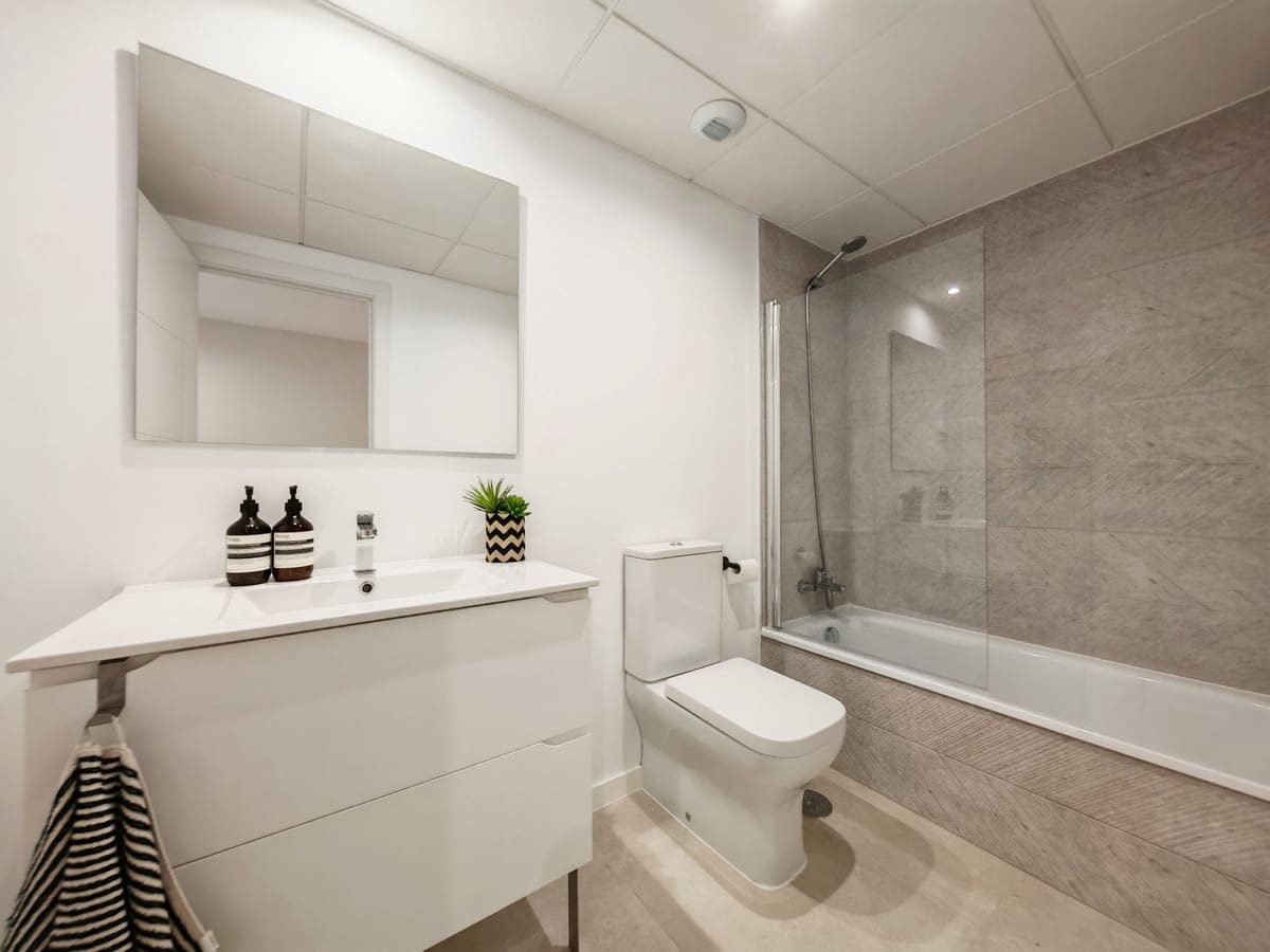 4 Zimmer Haus zu verkaufen in La Cala de Mijas mit Pool - 795.000 € (Ref: 9670462)