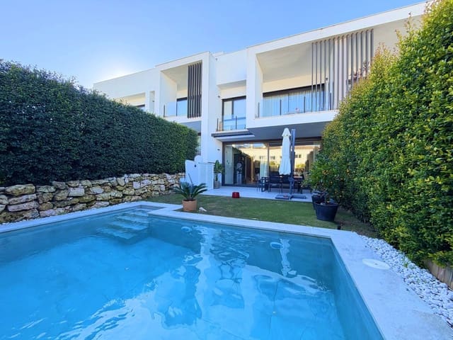 3 slaapkamer Huis te koop in San Roque Pueblo, San Roque met zwembad garage - € 765.000 (Ref: 9670465)