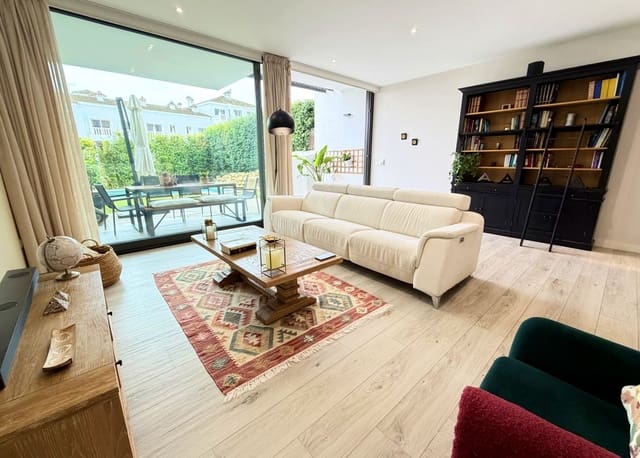 3 slaapkamer Huis te koop in San Roque Pueblo, San Roque met zwembad garage - € 765.000 (Ref: 9670465)