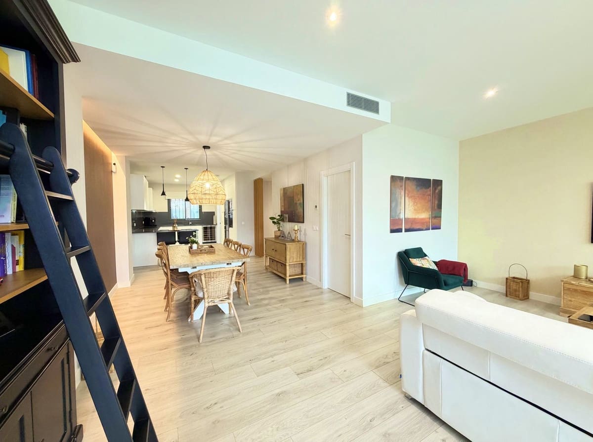 3 slaapkamer Huis te koop in San Roque met zwembad garage - € 765.000 (Ref: 9670465)