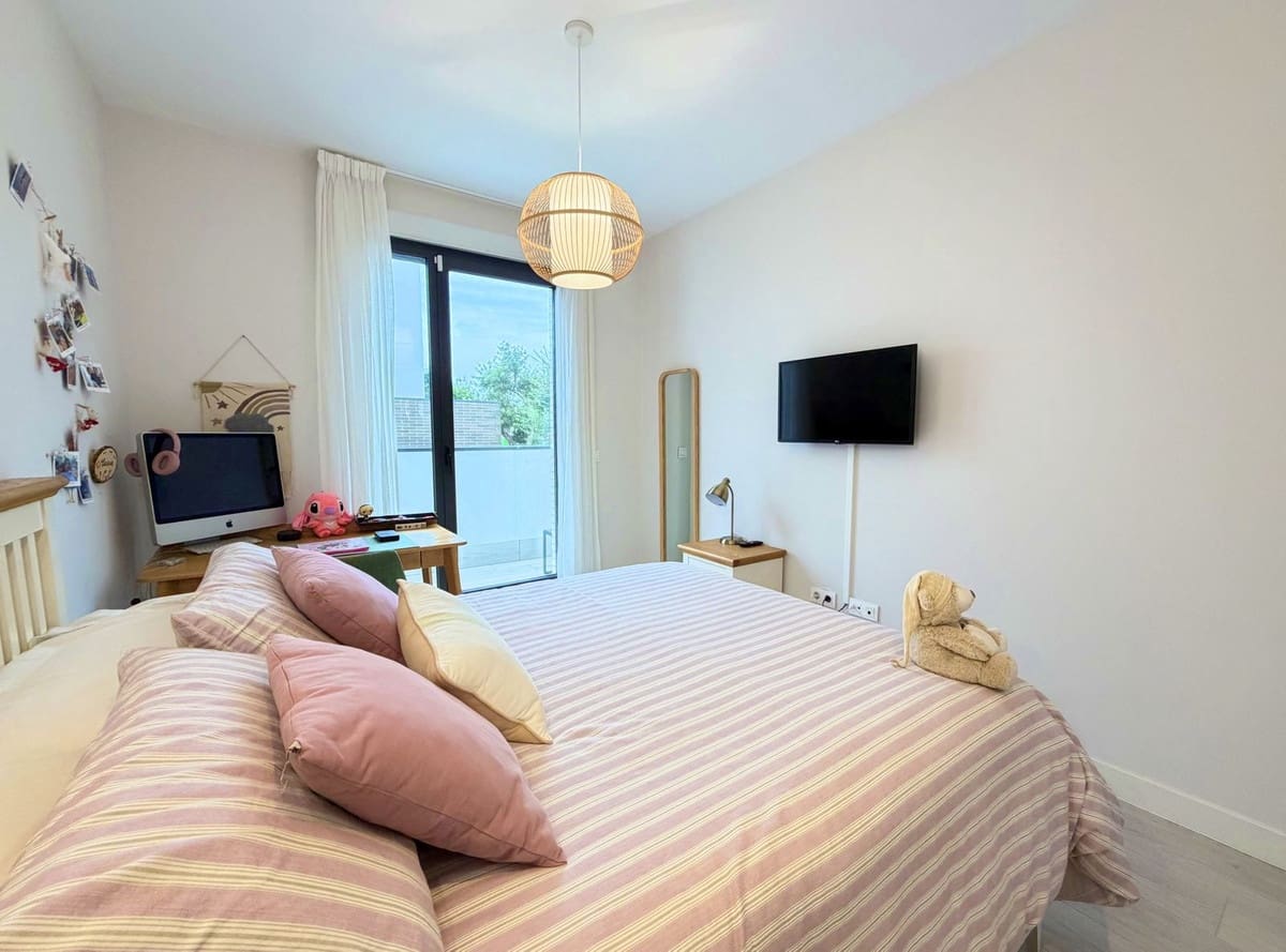 3 slaapkamer Huis te koop in San Roque met zwembad garage - € 765.000 (Ref: 9670465)