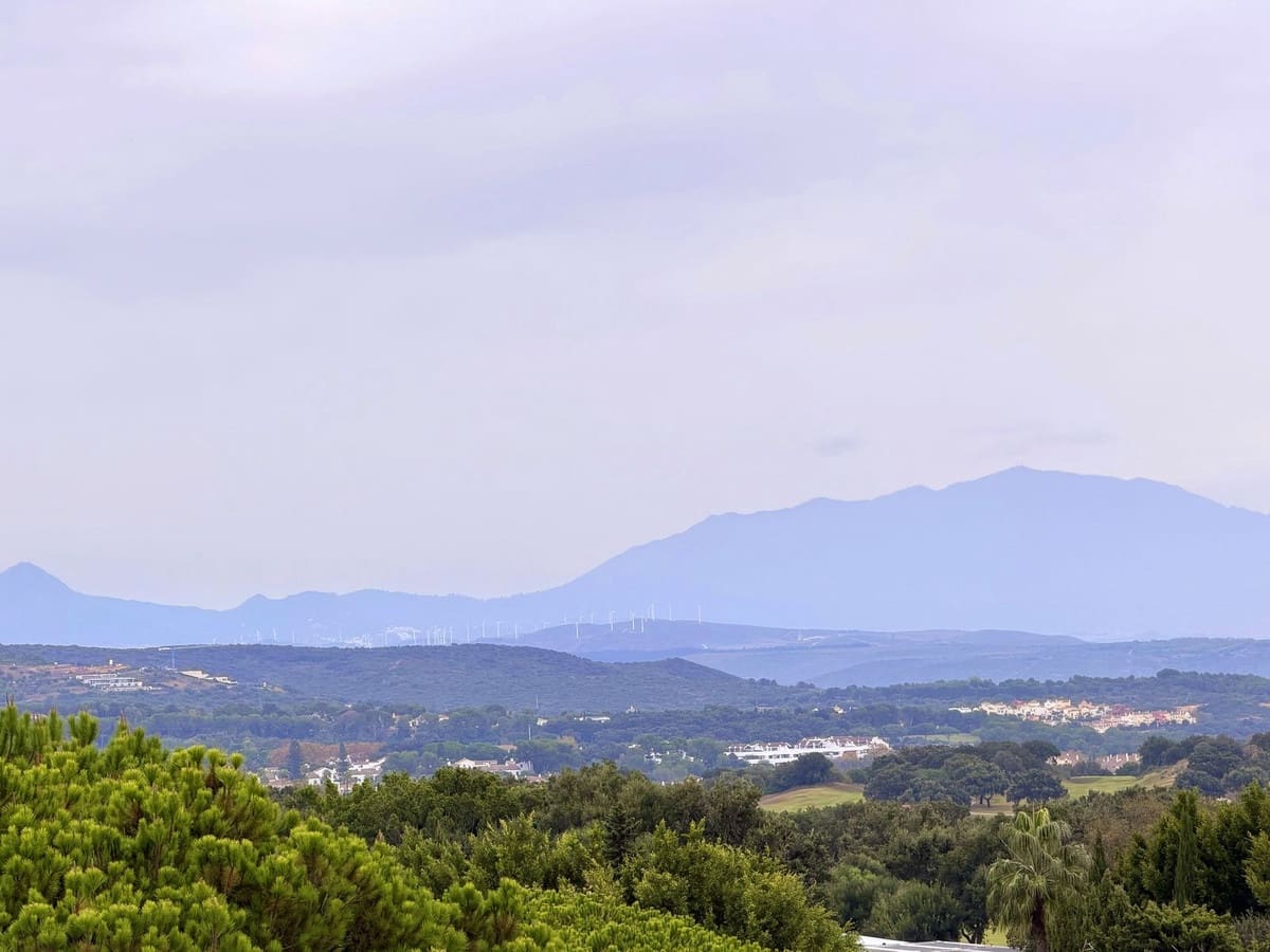 3 slaapkamer Huis te koop in San Roque met zwembad garage - € 765.000 (Ref: 9670465)