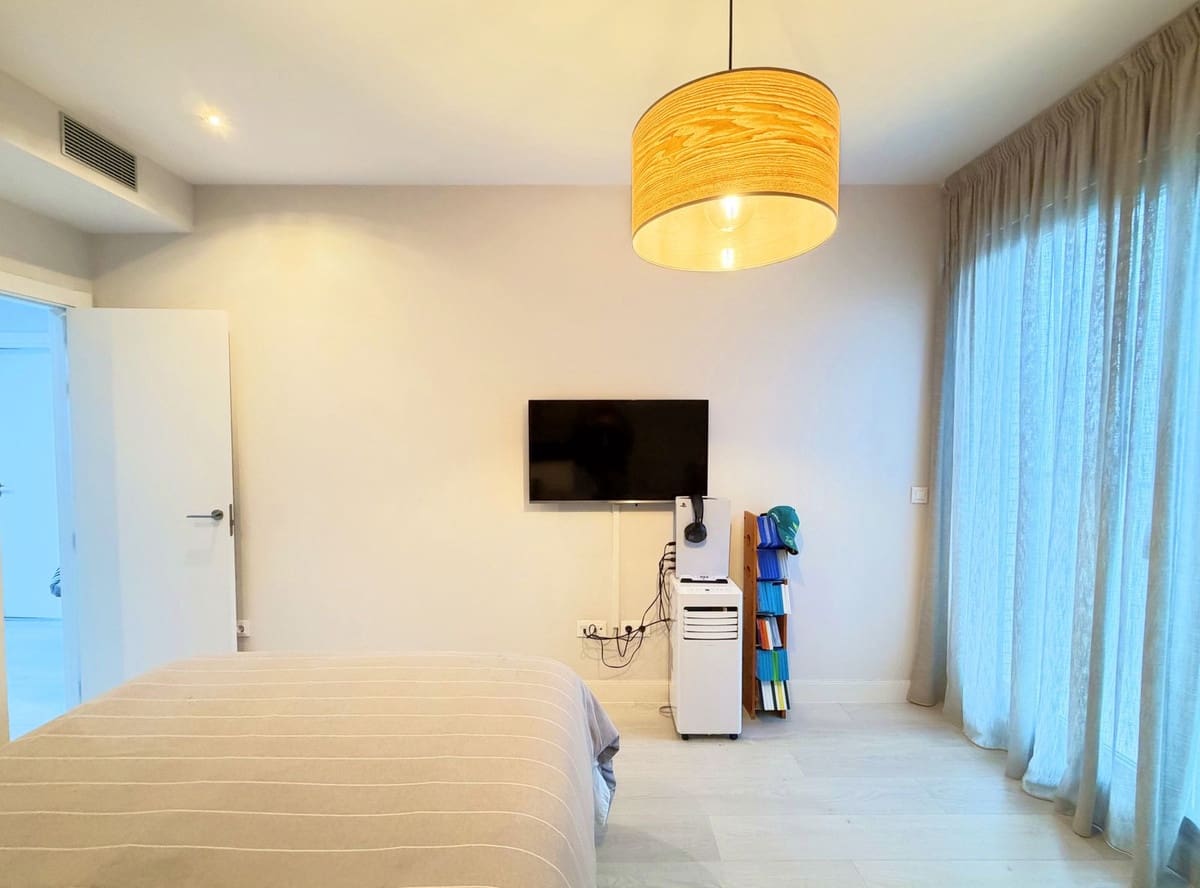 3 slaapkamer Huis te koop in San Roque met zwembad garage - € 765.000 (Ref: 9670465)