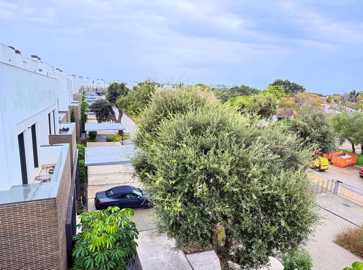 3 slaapkamer Huis te koop in San Roque met zwembad garage - € 765.000 (Ref: 9670465)