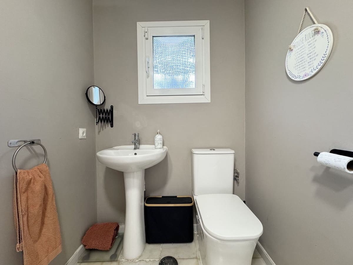 4 Zimmer Villa zu verkaufen in La Duquesa / Puerto de la Duquesa mit Pool Garage - 860.000 € (Ref: 9670468)