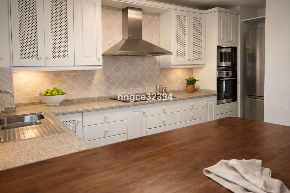 4 Zimmer Doppelhaus zu verkaufen in Benahavis mit Pool Garage - 880.000 € (Ref: 9670473)