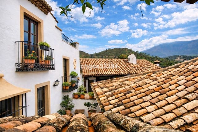 4 Zimmer Doppelhaus zu verkaufen in Benahavís pueblo, Benahavís mit Pool Garage - 880.000 € (Ref: 9670473)