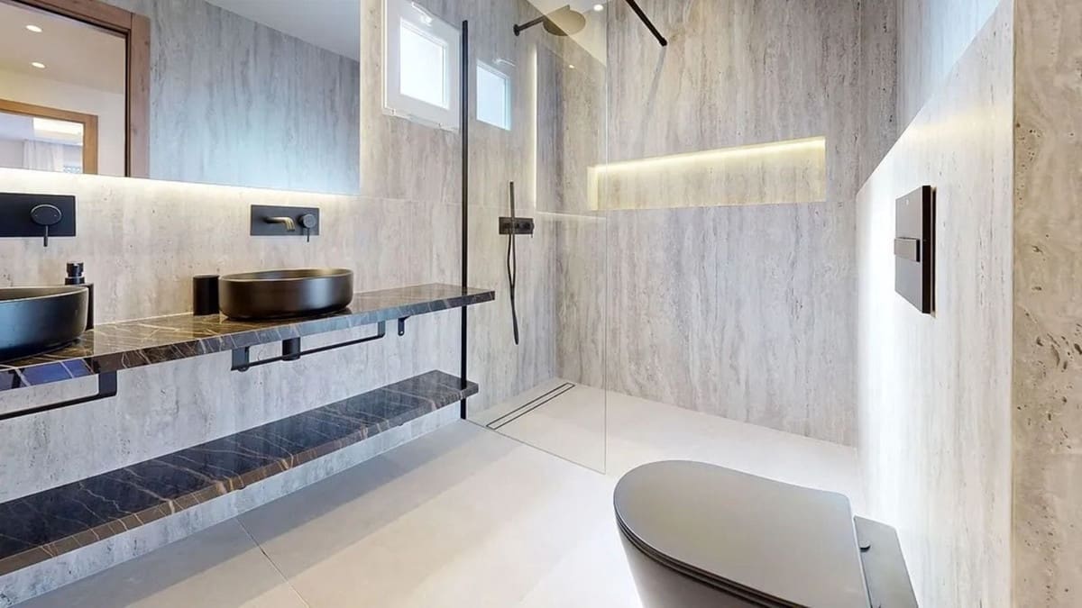 3 sovrum Semi-fristående Villa till salu i New Golden Mile med pool - 820 000 € (Ref: 9670479)