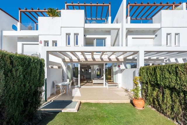 3 quarto Casa em Banda para venda em Calahonda, Mijas com piscina garagem - 729 000 € (Ref: 9670482)