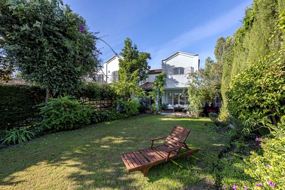 3 Zimmer Doppelhaus zu verkaufen in Guadalmina - 895.000 € (Ref: 9670485)