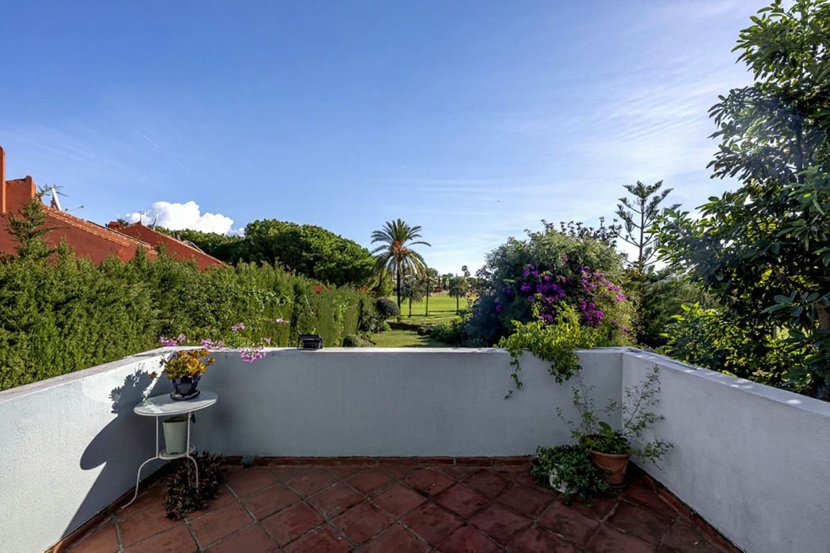 3 Zimmer Doppelhaus zu verkaufen in Guadalmina - 895.000 € (Ref: 9670485)