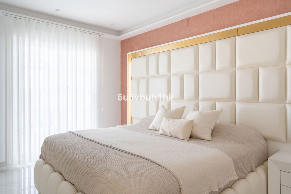 Casa de 4 habitaciones en La Mairena en venta con piscina - 850.000 € (Ref: 9670488)