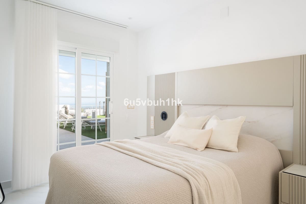 Casa de 4 habitaciones en La Mairena en venta con piscina - 850.000 € (Ref: 9670488)