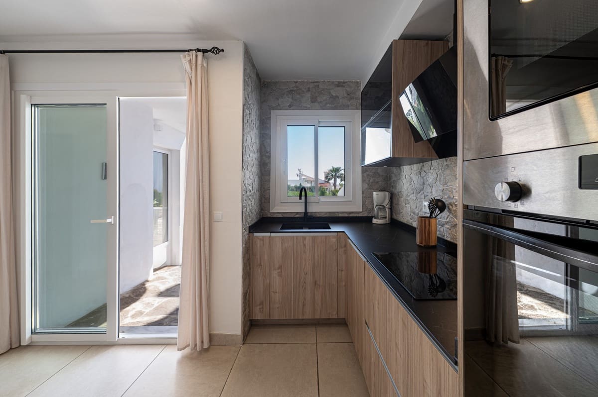 2 bedroom Townhouse for sale in Miraflores with pool - € 745,000 (Ref: 9670490)