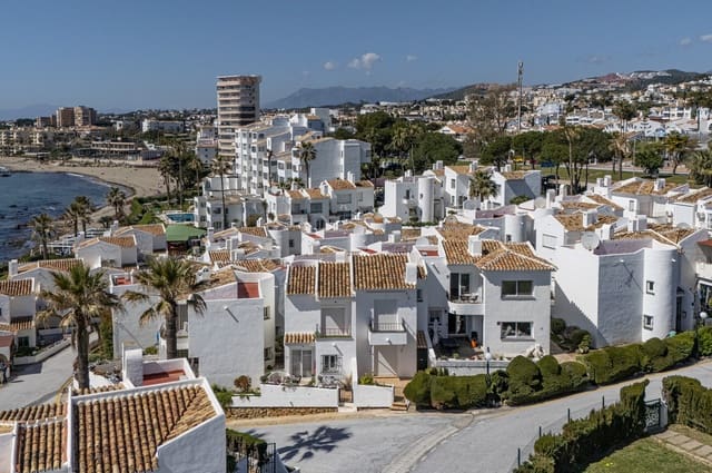 2 camera da letto Casa in vendita in Miraflores, Mijas con piscina - 745.000 € (Rif: 9670490)